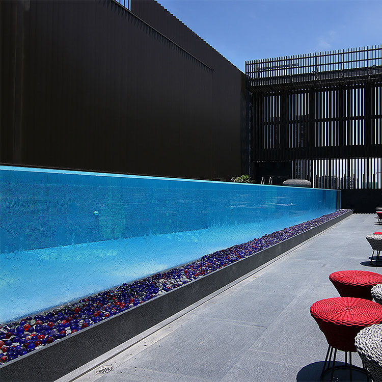 Splier acr&iacute;lico para piscina