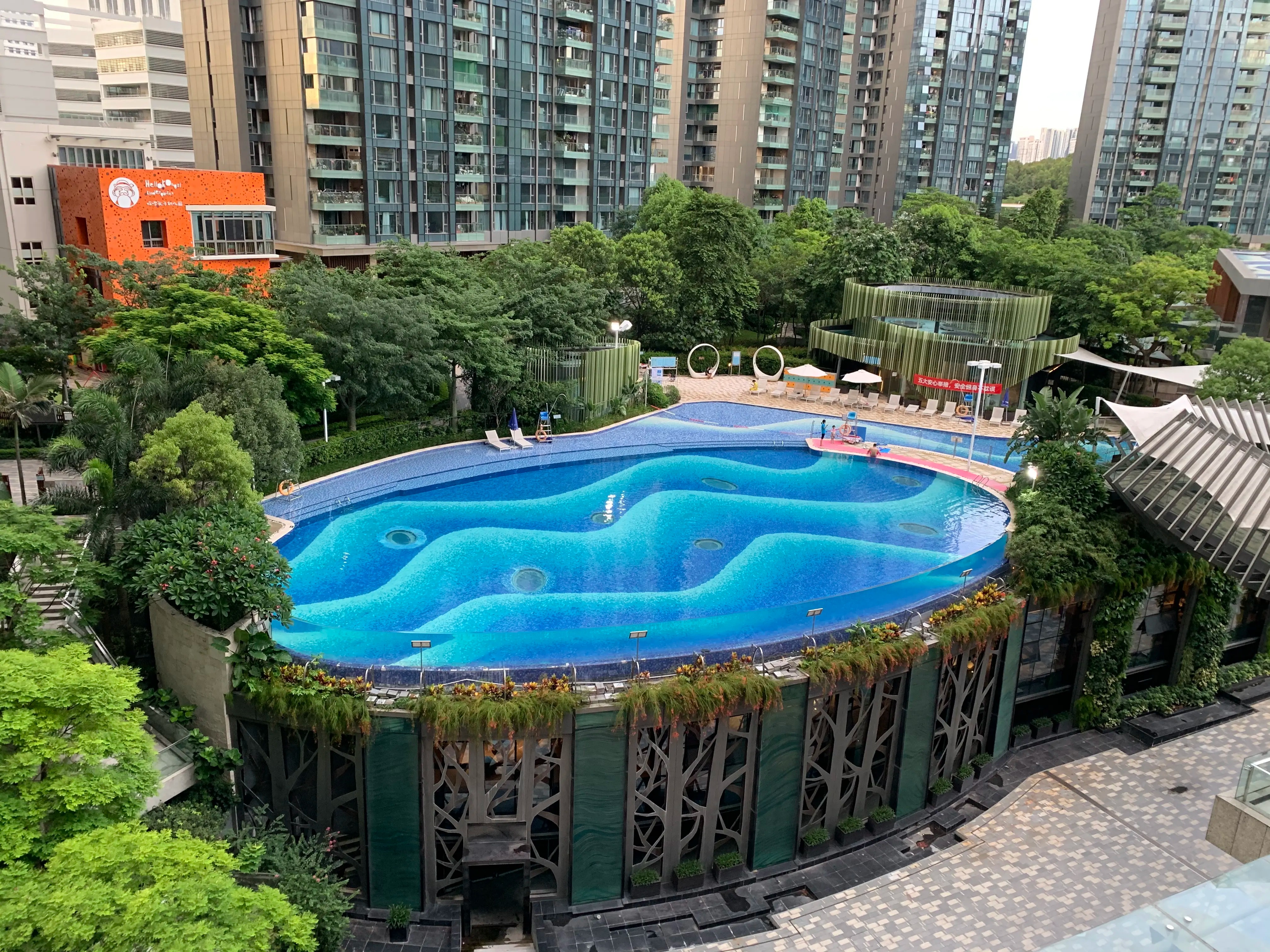 Piscina acr&iacute;lica - LEYU ACRYLIC