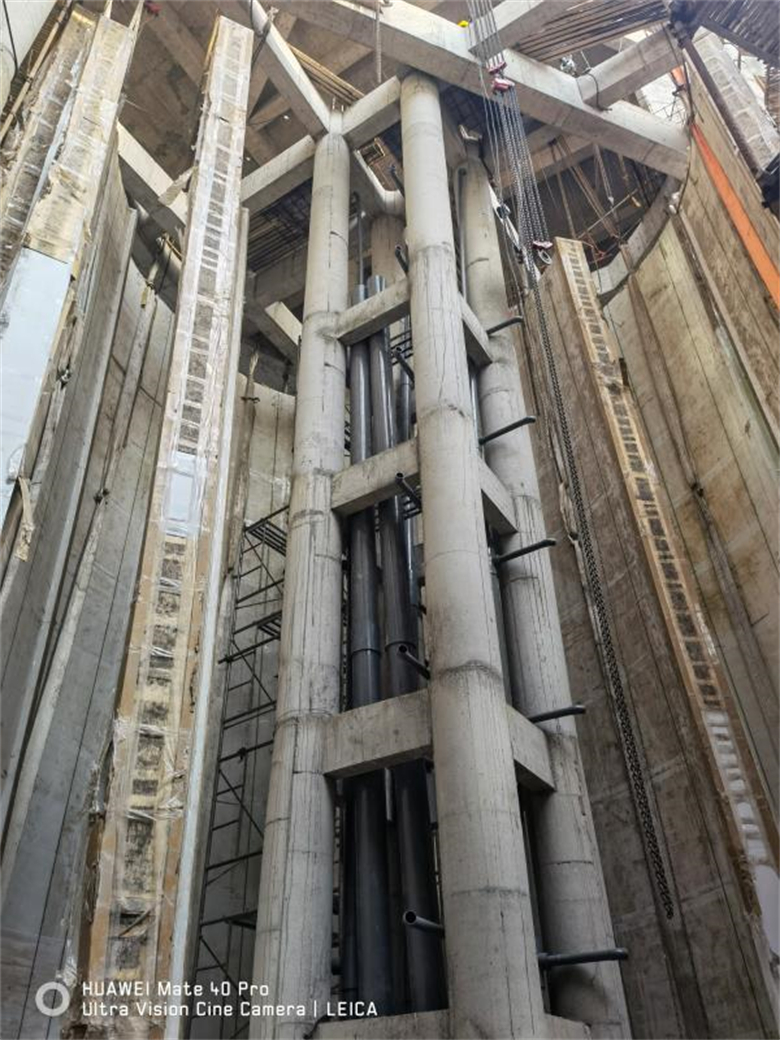 Instala&ccedil;&atilde;o de cilindro acr&iacute;lico