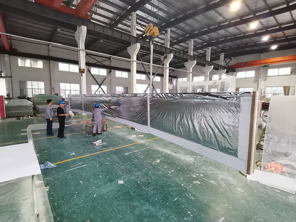Janelas de piscina em acrílico - Painéis de vidro para piscinas - Leyu