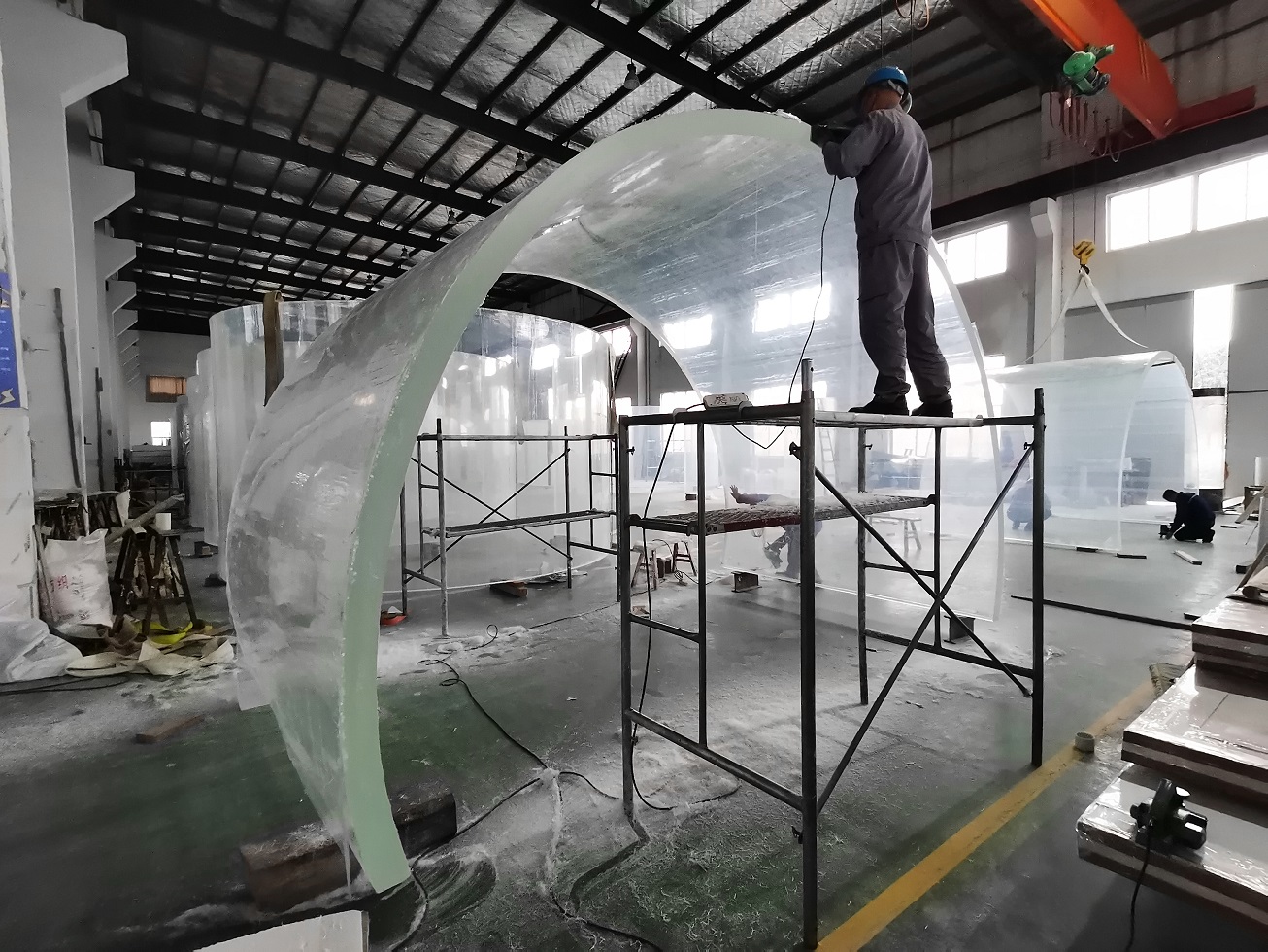 Aquário túnel fabricado pela fábrica de acrílico Leyu - LEYU