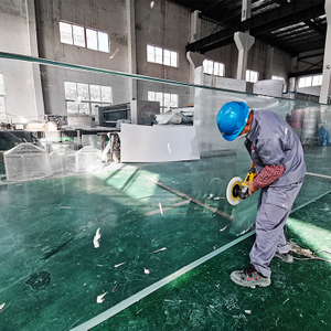 A Leyu Acrílico Aquarium Factory vende placas acrílicas para aquários com espessura máxima de 800mm - Leyu