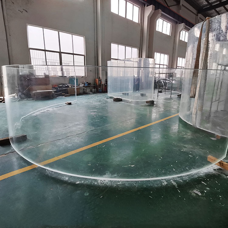 Vidro acrílico para piscinas na região Médio Oriente - LEYU